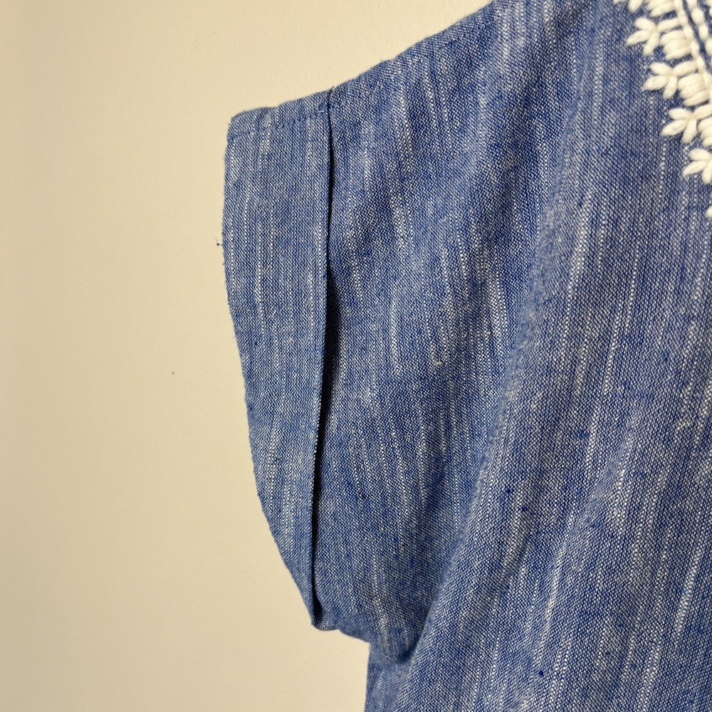 Roller Rabbit Chambray Blue Embroidered Shirt Top Sz Small Lined Cotton - Picture 6 of 9